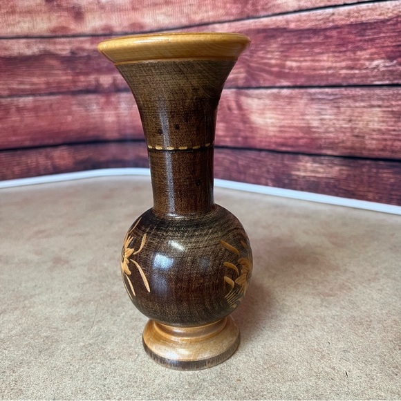 Hand Turned and Carved Wooden Vase - Picture 3 of 9